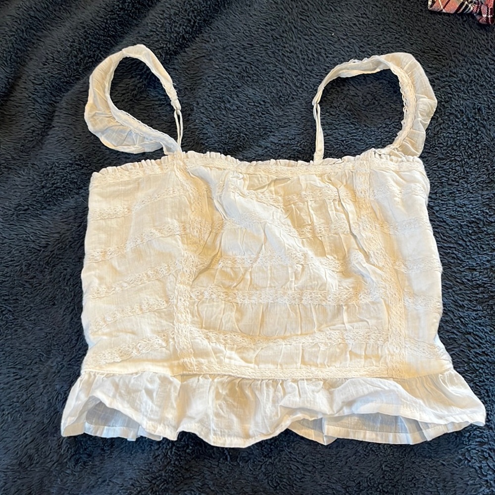 abercrombie & fitch white cropped tank